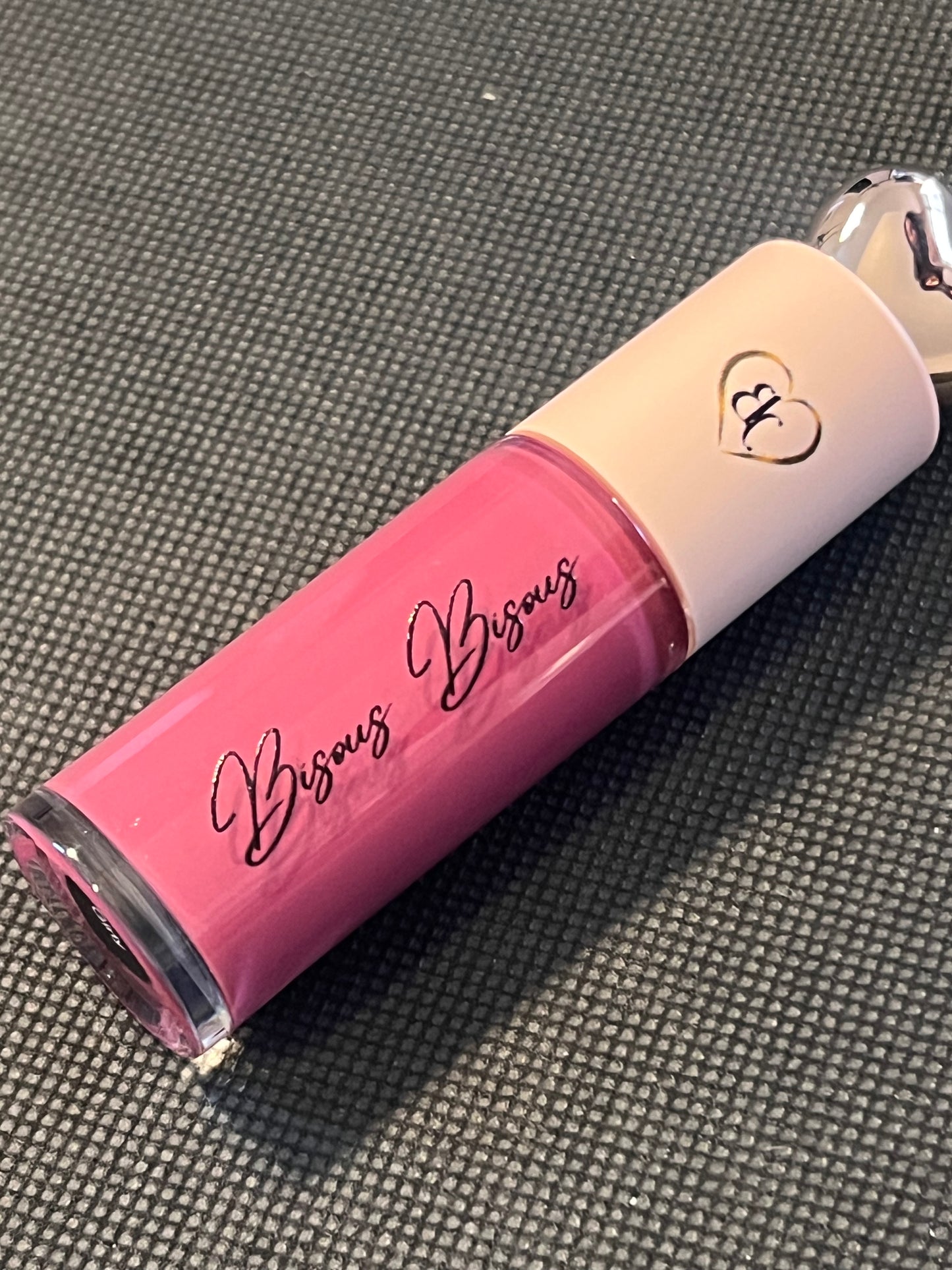 Lips gloss